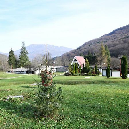 Np Sutjeska Paviljon A Otel Tjentiste Dış mekan fotoğraf
