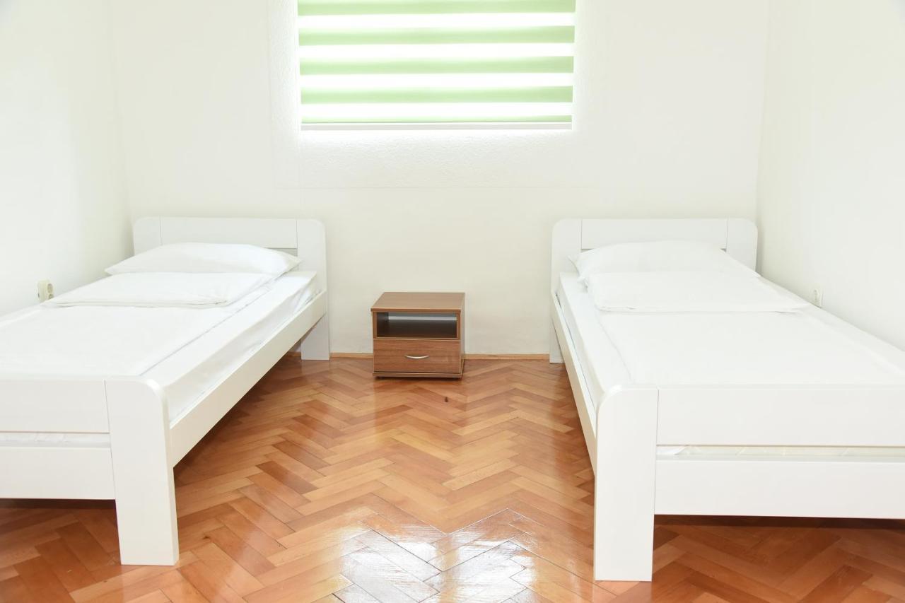 Np Sutjeska Paviljon A Otel Tjentiste Dış mekan fotoğraf