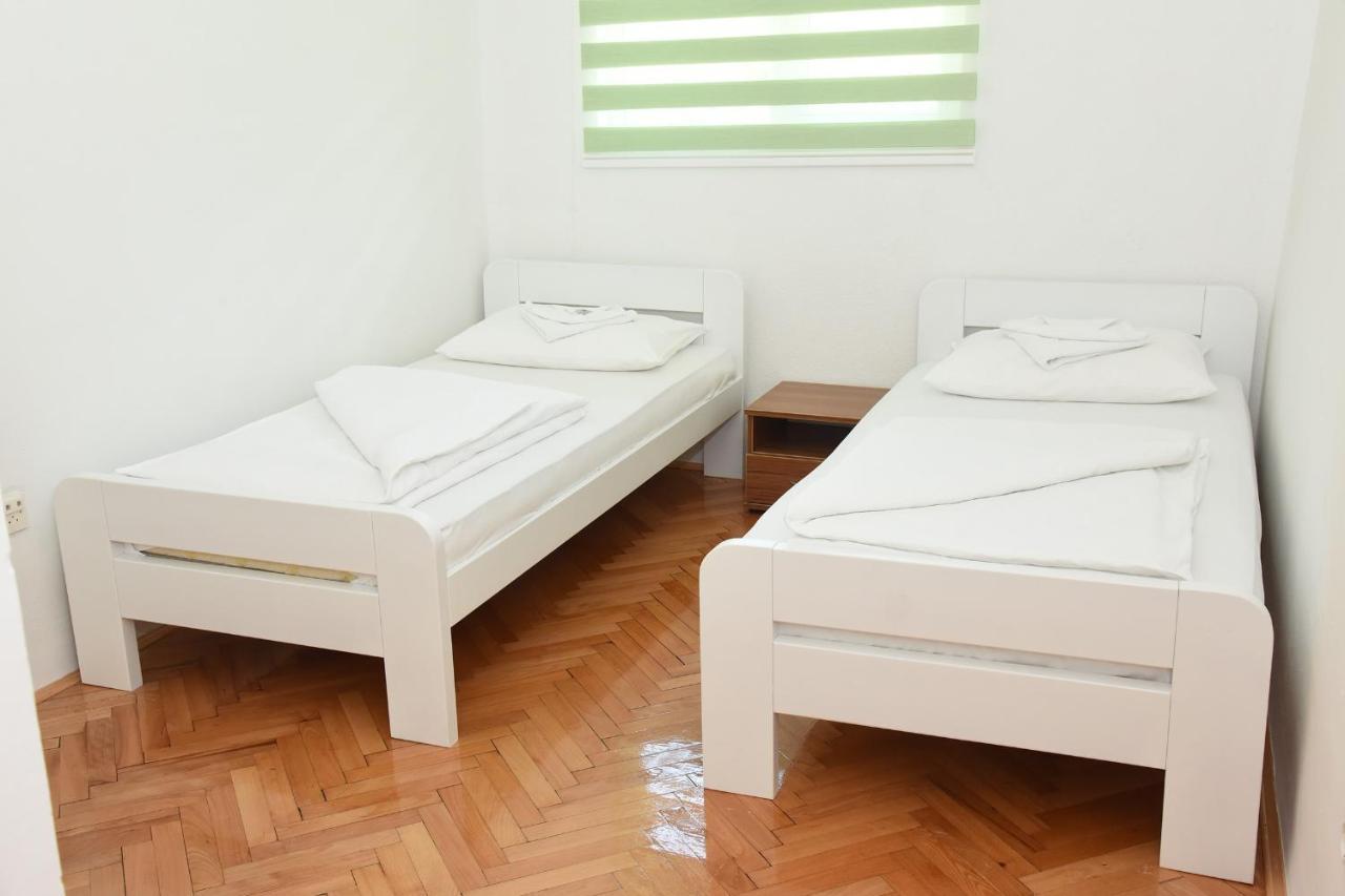 Np Sutjeska Paviljon A Otel Tjentiste Dış mekan fotoğraf